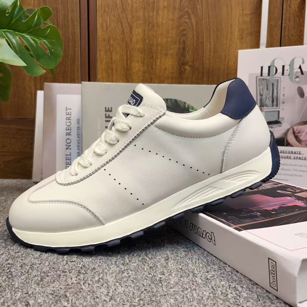 男士真皮运动休闲鞋透气软底软面时尚百搭厚底小白鞋牛皮板鞋男