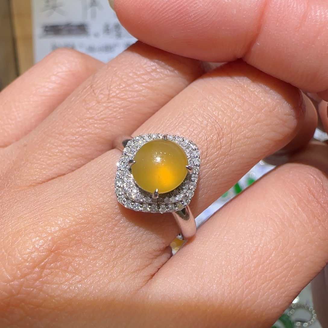 【闪购商品】翡翠戒指18K金镶嵌天然