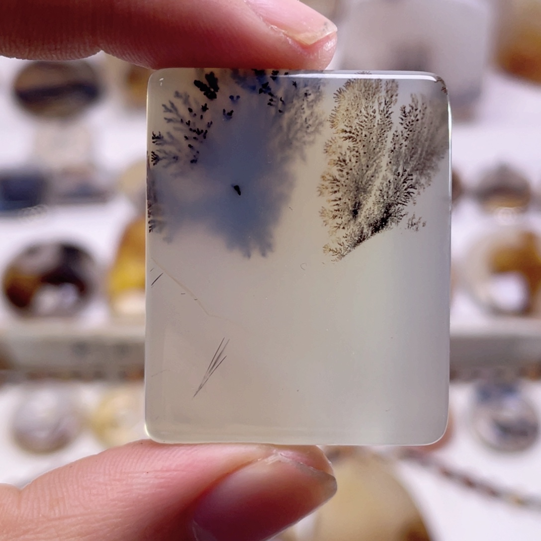 玛瑙/玉髓未镶嵌珠宝奇石