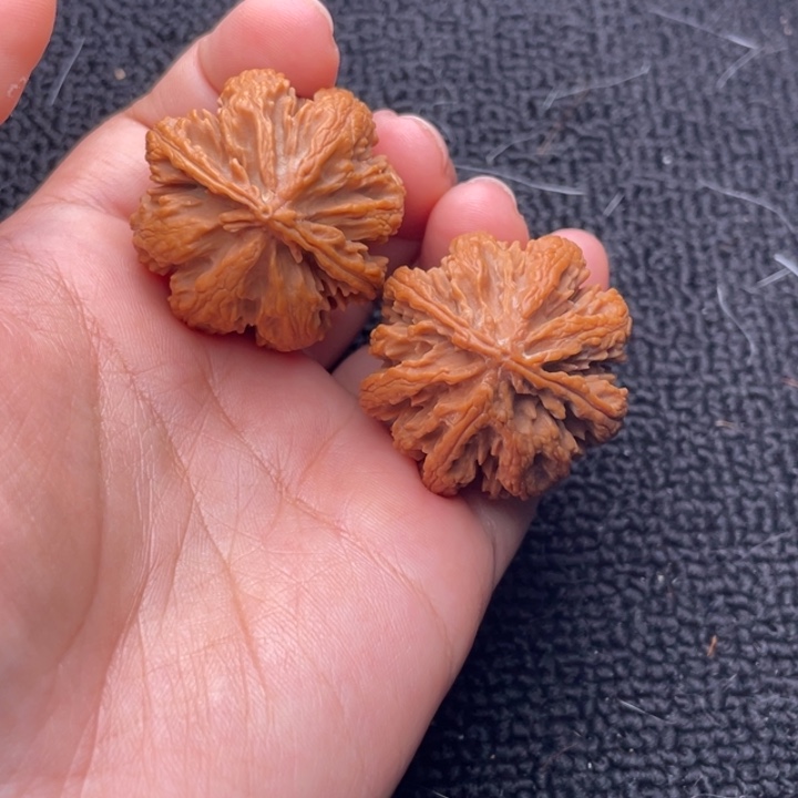 吊坠文玩核桃文玩核桃14