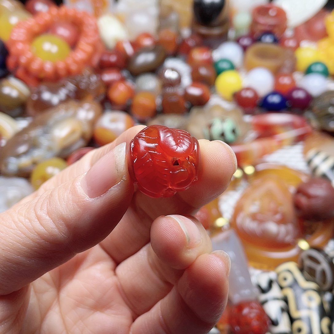 玛瑙/玉髓挂件未镶嵌荇*