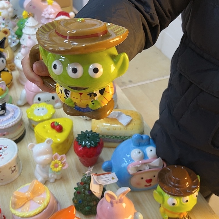 摆件陶瓷等行业的产品出口