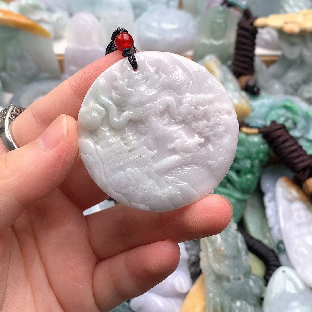 吊坠(不含链)未镶嵌翡翠
