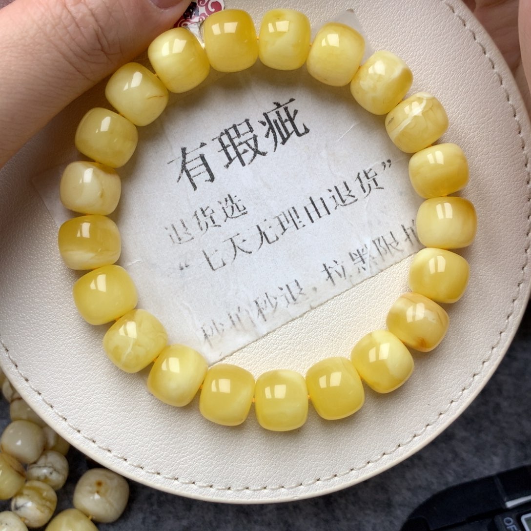 琥珀未镶嵌珠宝奇石23