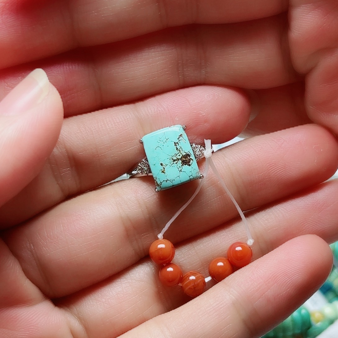 未镶嵌南红玛瑙珠宝奇石