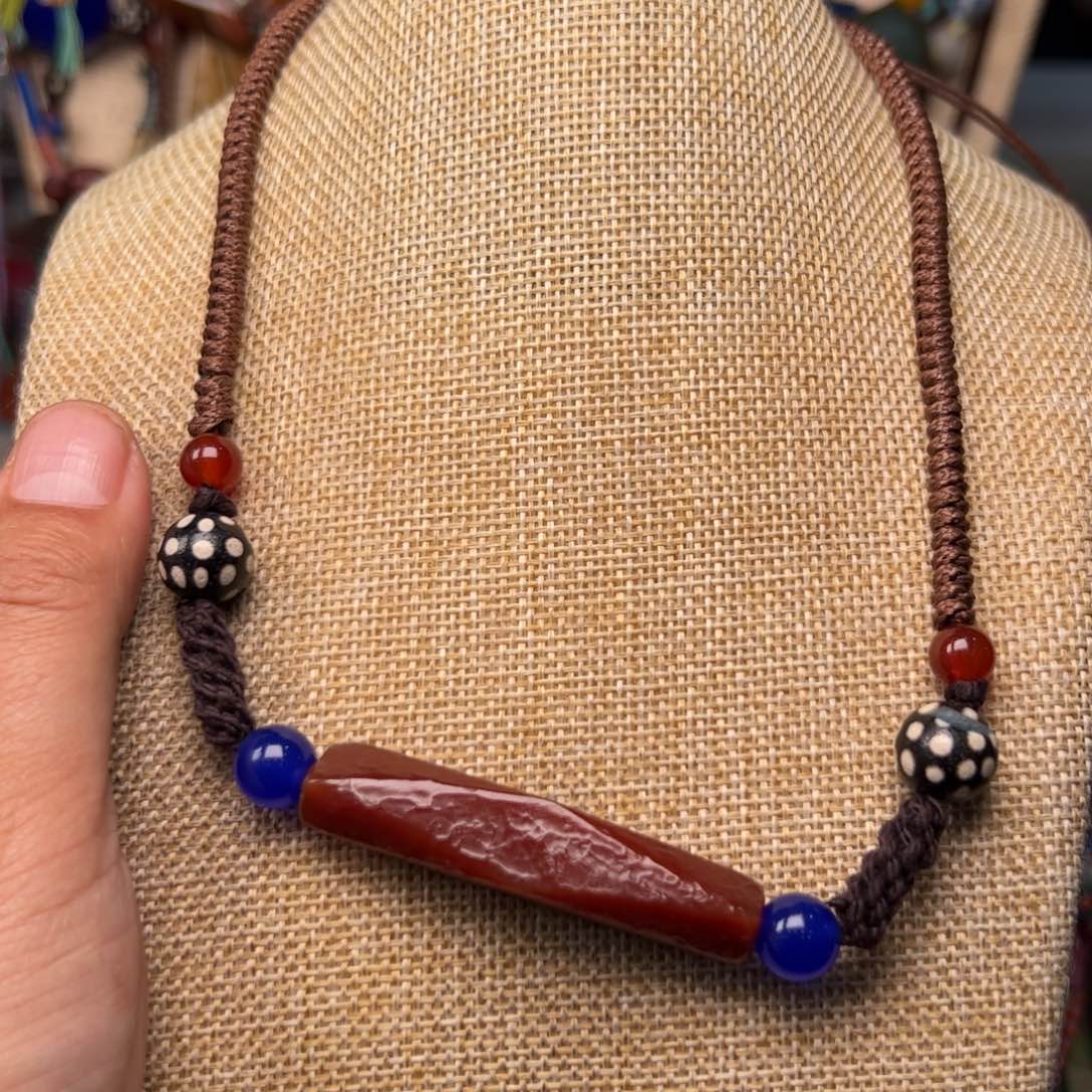 玛瑙/玉髓颈饰未镶嵌