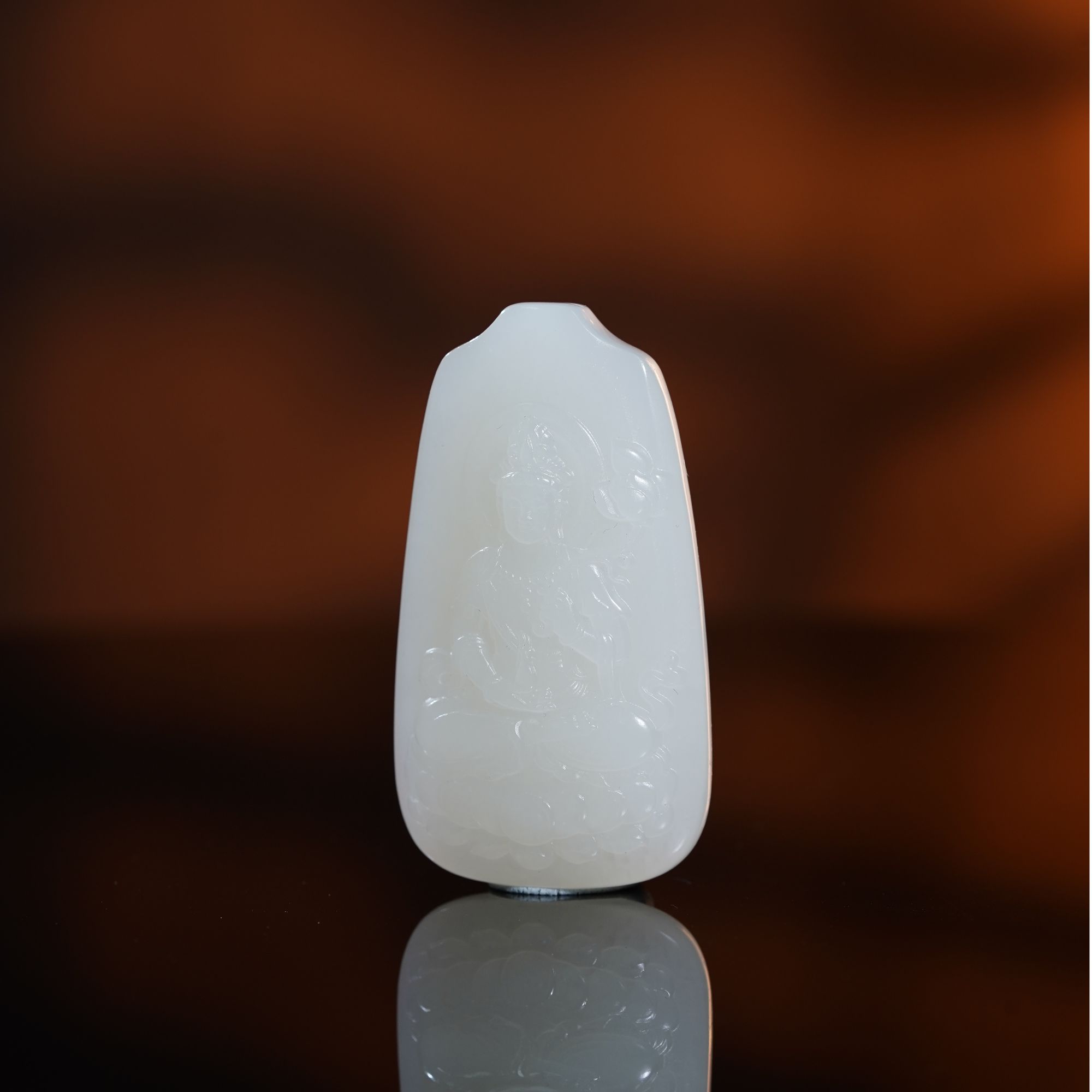 和田玉黑山白玉观音牌 37.96g L251203005 B