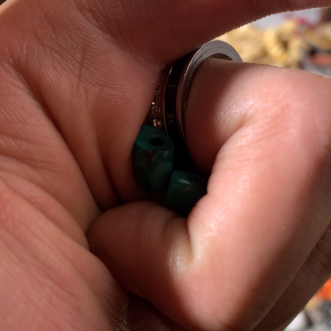 卡***传树脂制品扎西德勒扎西德勒