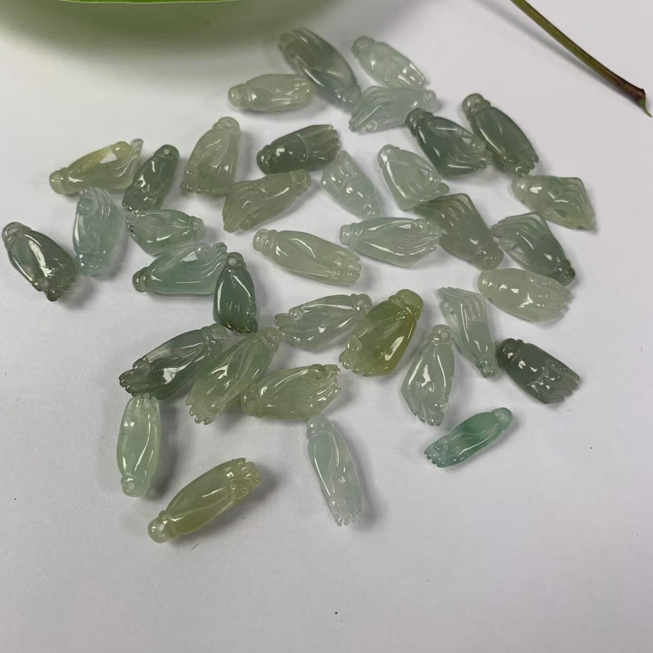 缅甸天然A货翡翠掌上明珠时尚精致气质锁骨链吊坠-多样性发其一