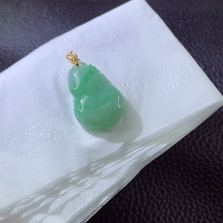 定制翡翠18K金镶嵌翡翠