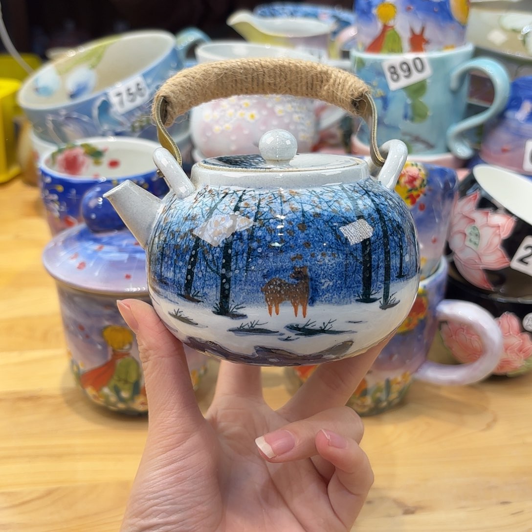 瓷片兔兔哈哈哈哈哈好