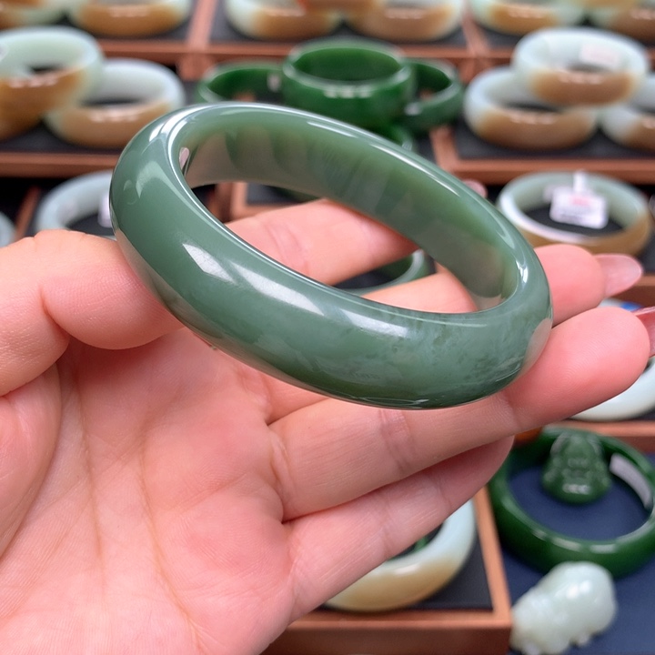 和田玉（碧玉）5859圈口未镶嵌