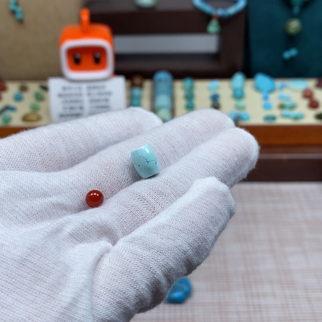 未镶嵌配饰南红玛瑙