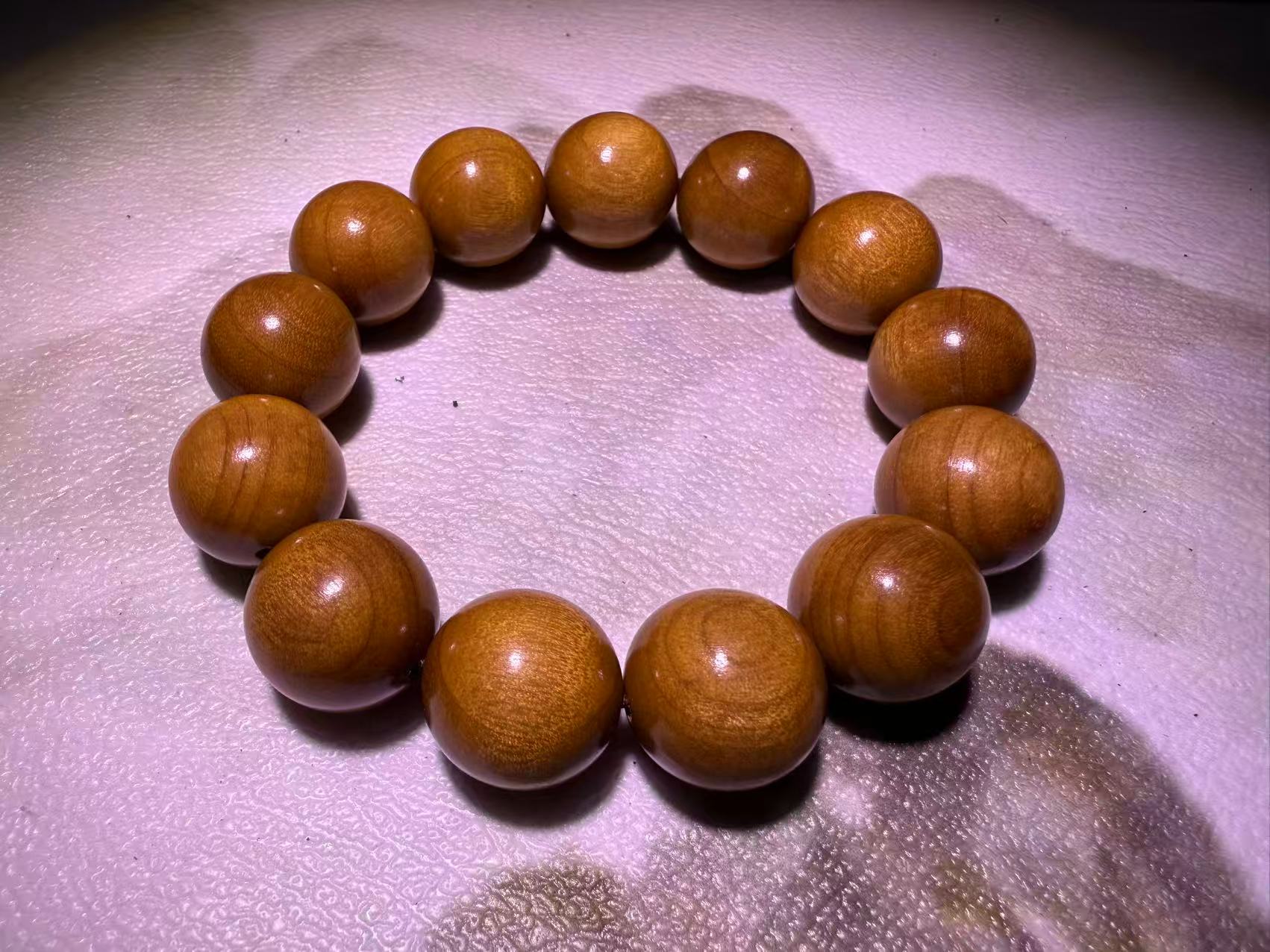 精美手串 金丝楠油