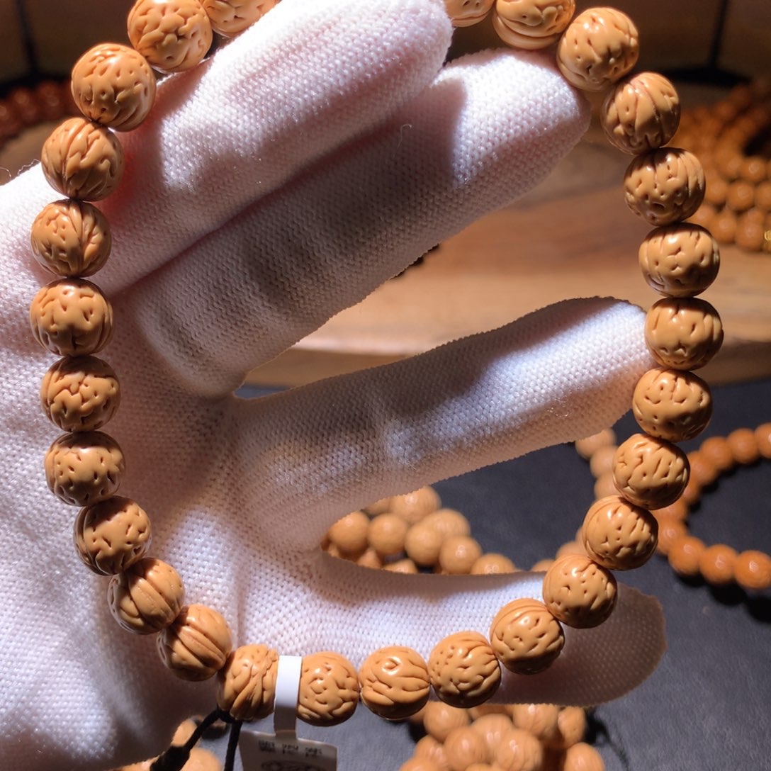 1****手串桃核玉麒麟9+尺寸桃核