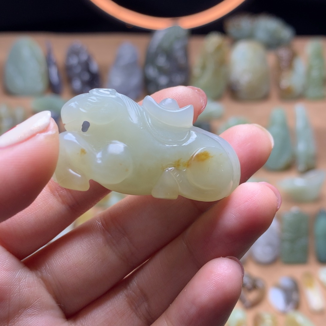 和田玉挂件未镶嵌