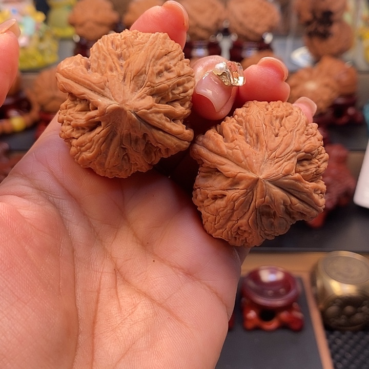 圆***满吊坠文玩核桃核桃