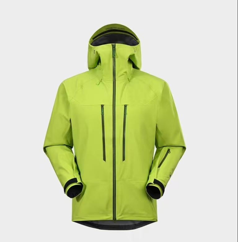 中国登山(光版)户外防水硬壳冲锋衣透气全天候适用防风防雨连帽服