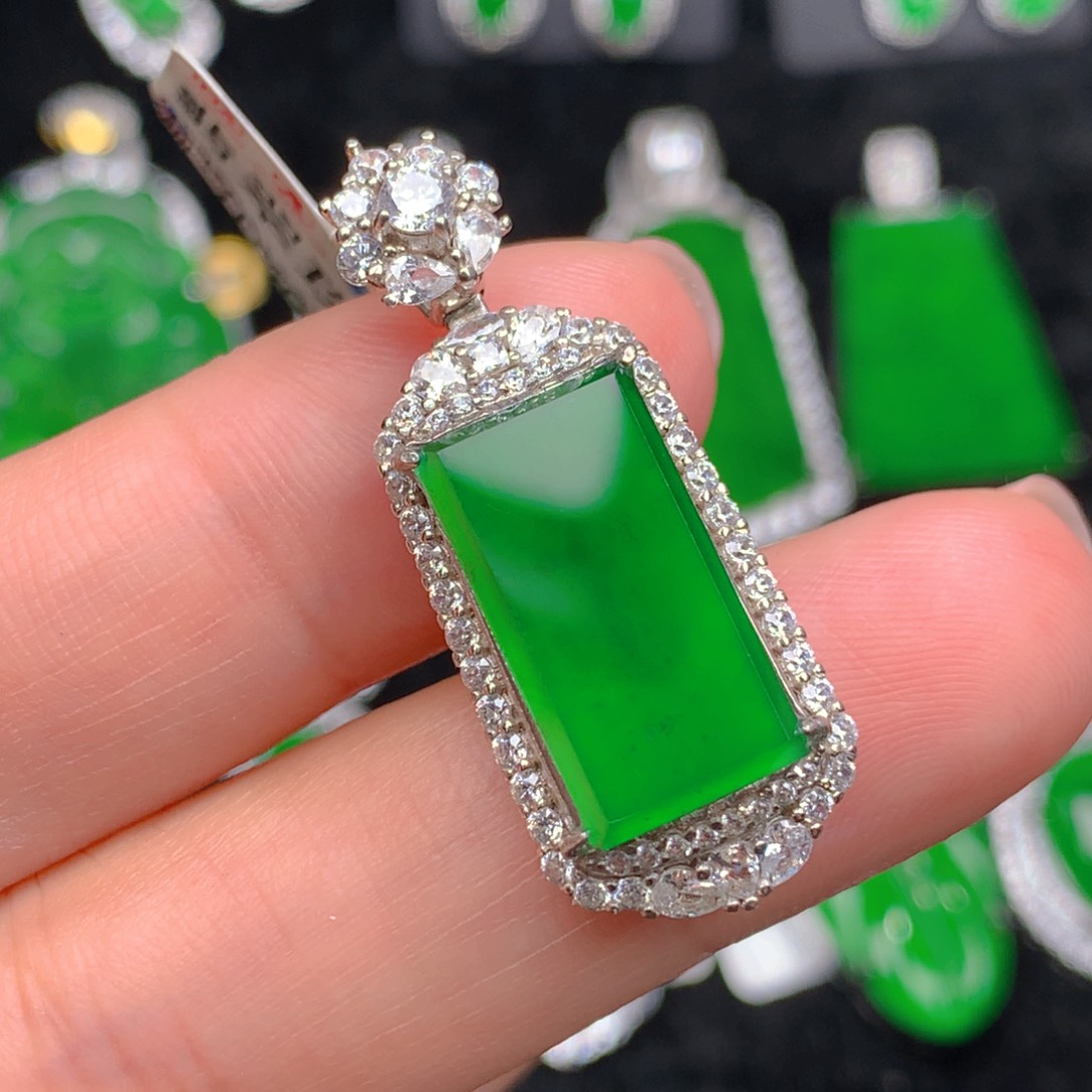 翡翠吊坠(不含链)银S925镶嵌