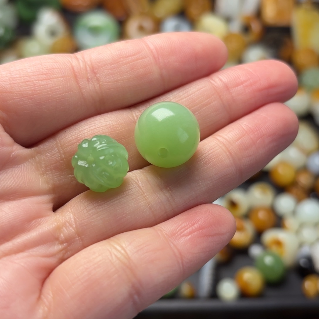 和田玉颈饰未镶嵌安**你