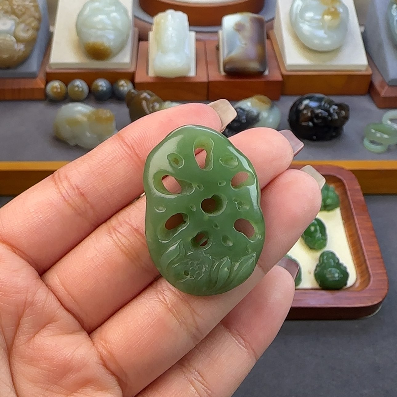 【闪购商品】和田玉（碧玉）颈饰未镶嵌