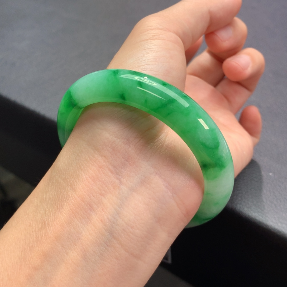 翡翠未镶嵌手镯闪购 12