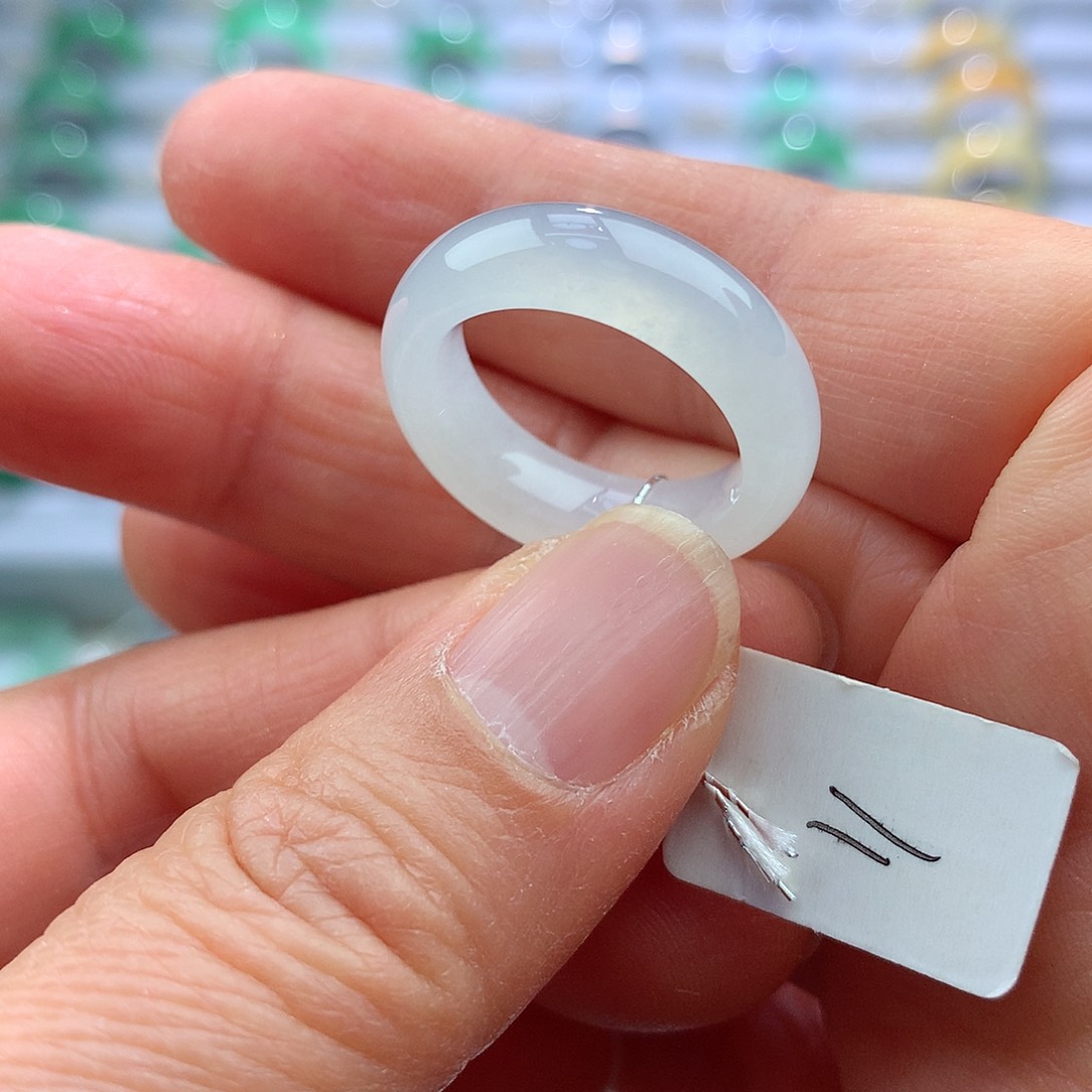 翡翠戒指未镶嵌11号