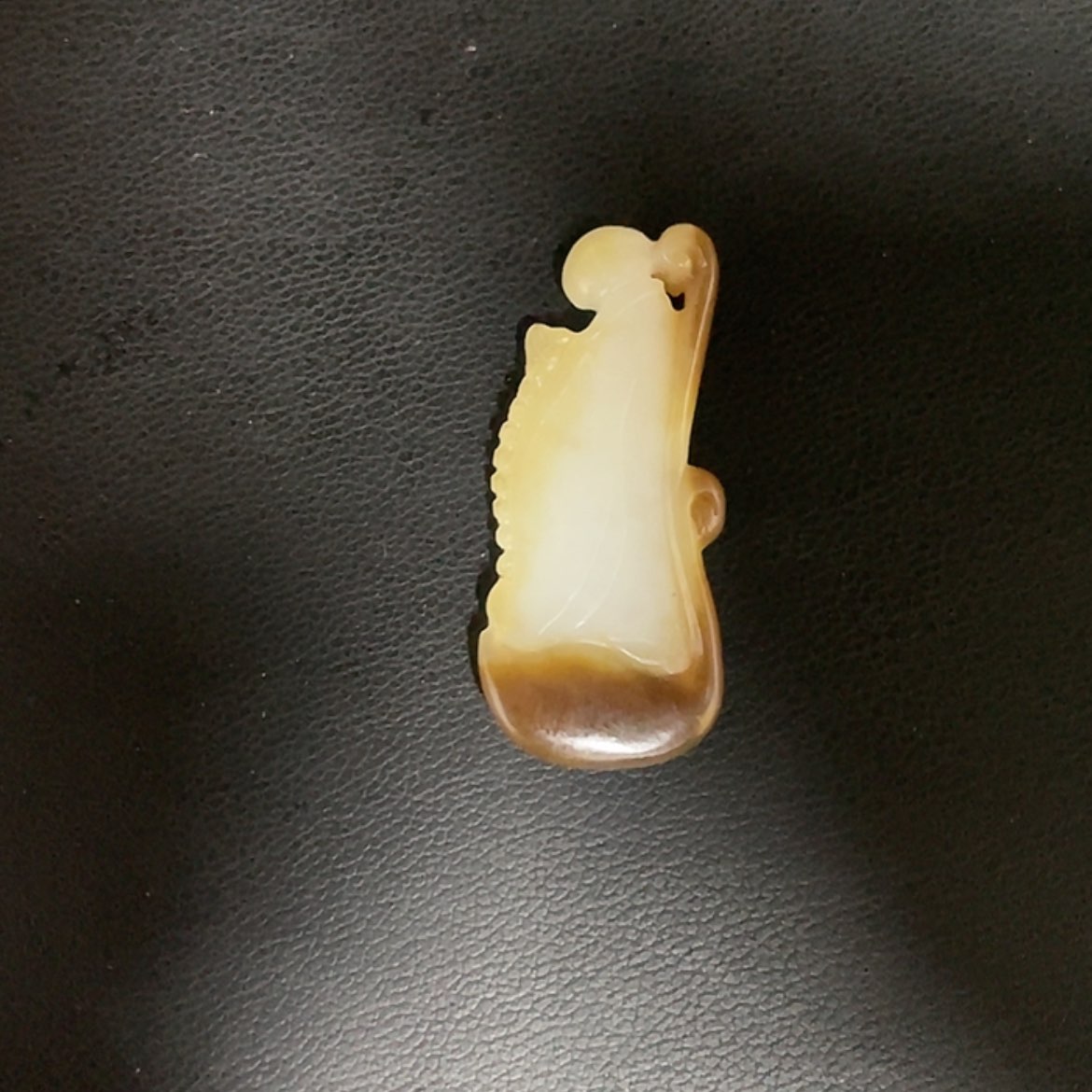 【闪购商品】颈饰未镶嵌和田玉（糖玉）