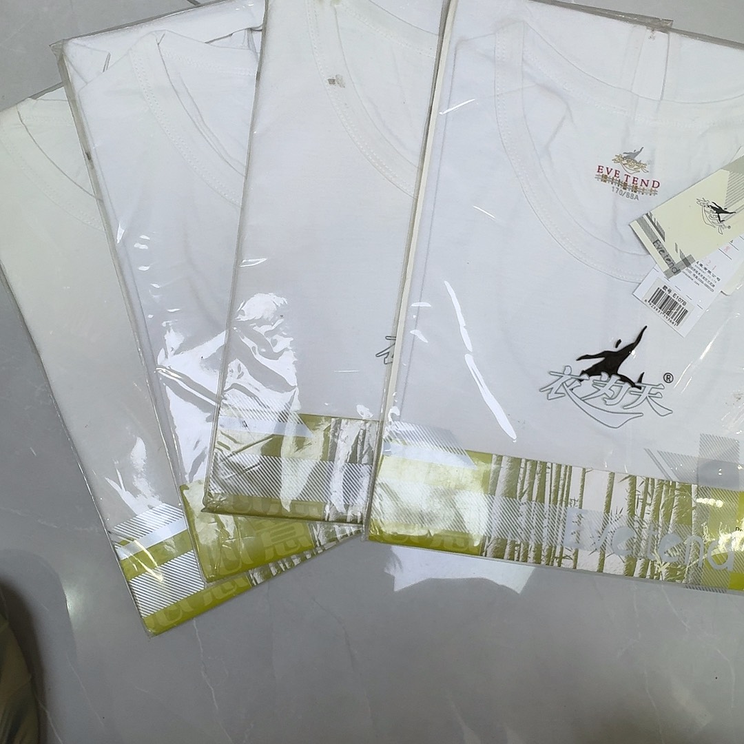 四件170宽肩白色107b