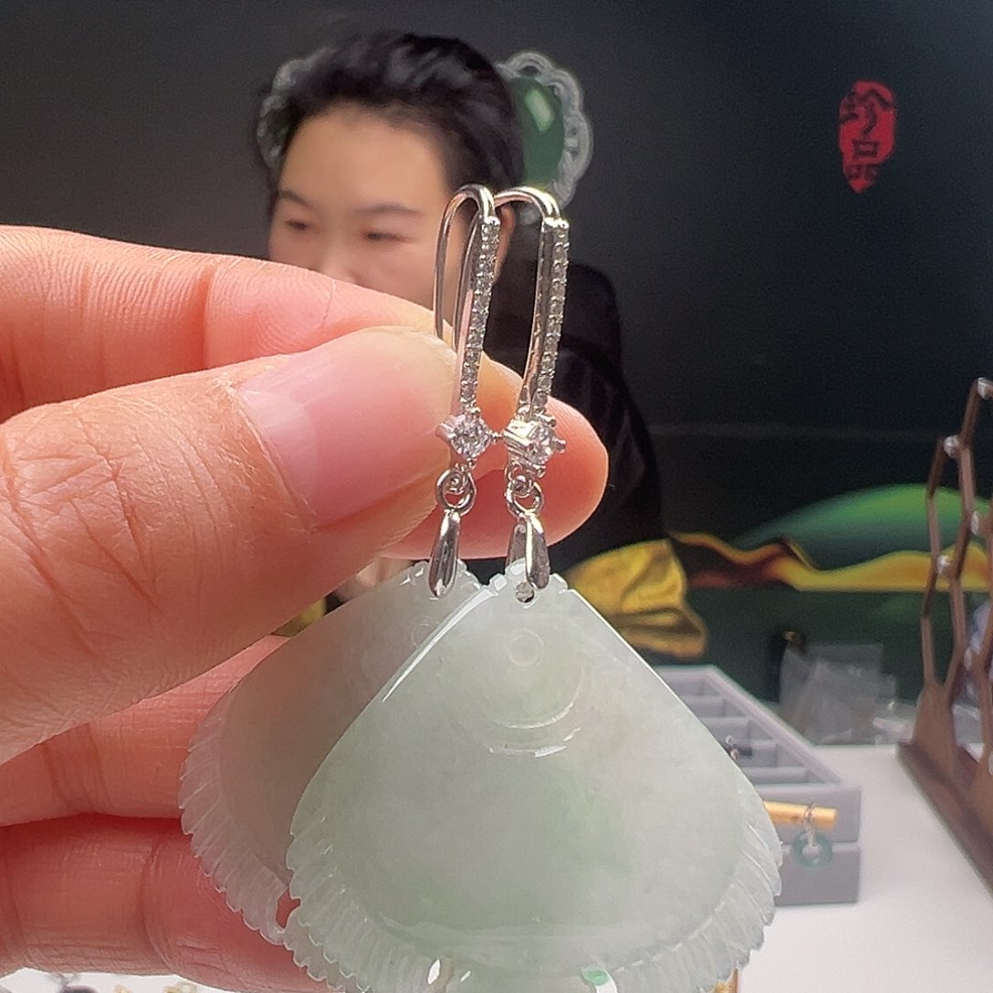 银S925镶嵌翡翠耳饰