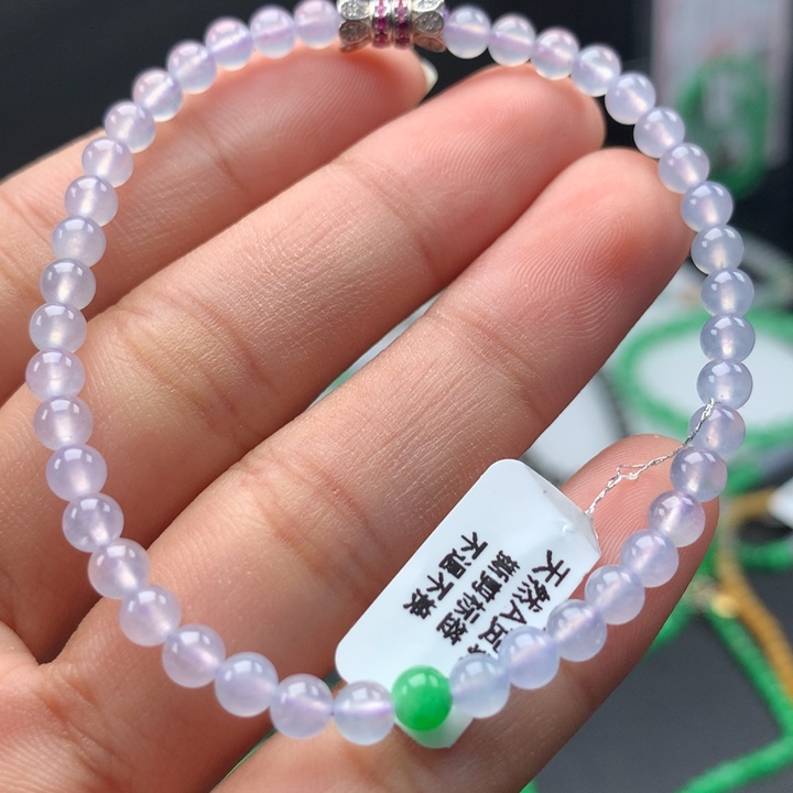 翡翠手镯未镶嵌卡