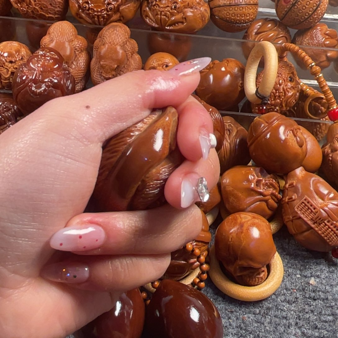 橄榄核吊坠馒头花苞