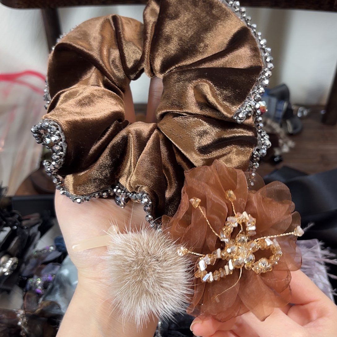 布艺铁合金扭扭和发圈