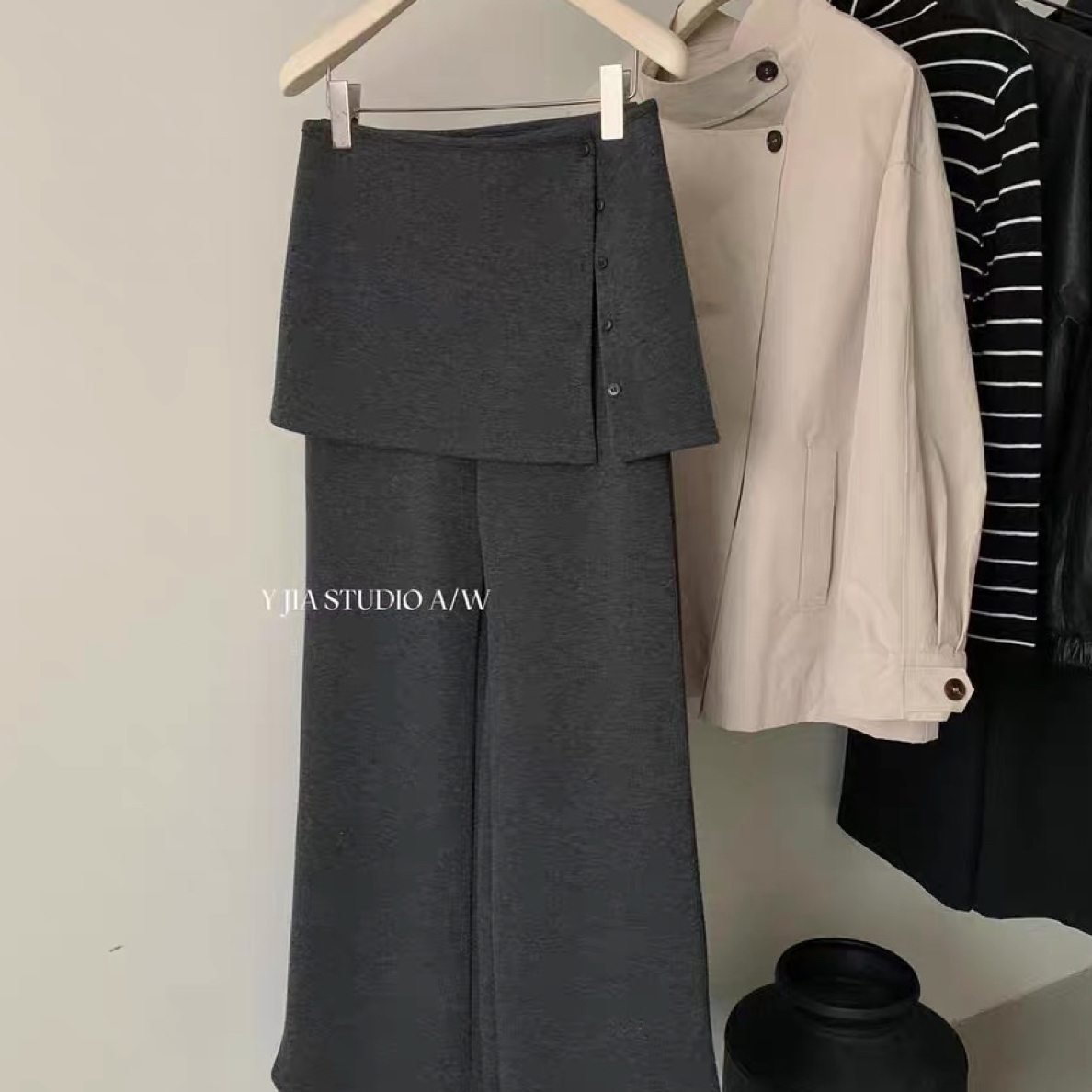 【维维66女装】一排扣屁帘裤