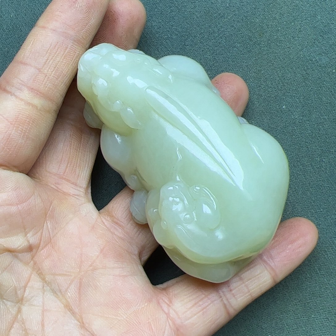 和田玉把件未镶嵌