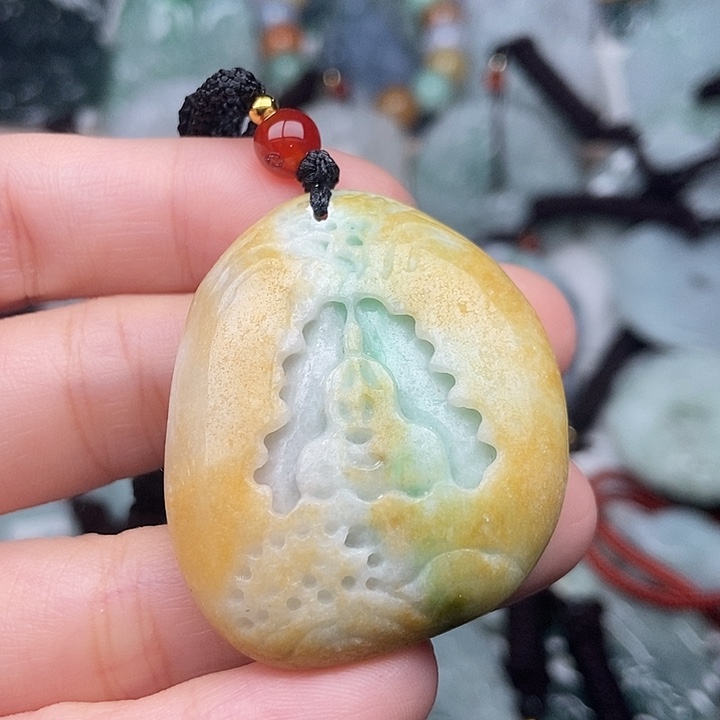 翡翠未镶嵌颈饰翡翠