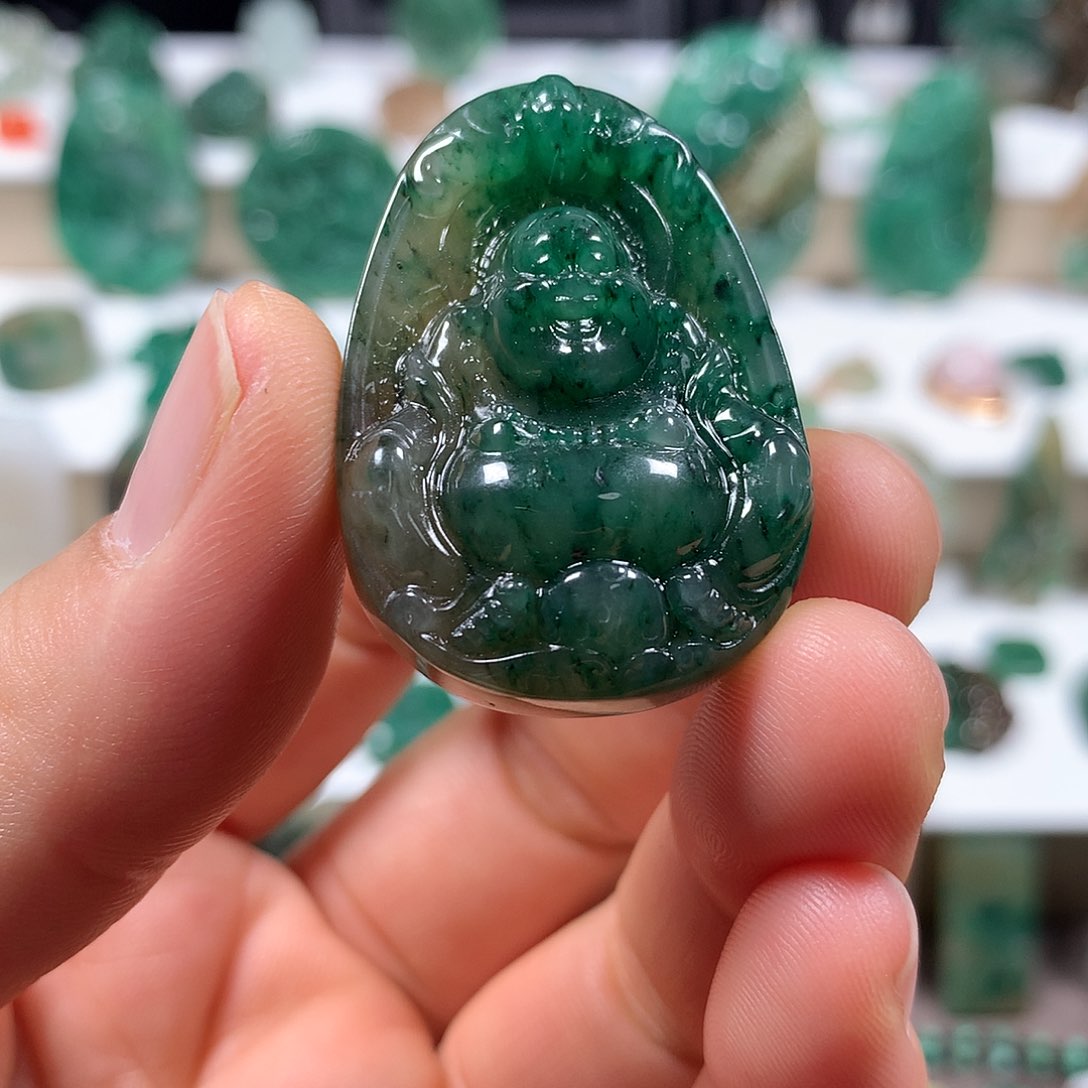 未镶嵌独山玉颈饰