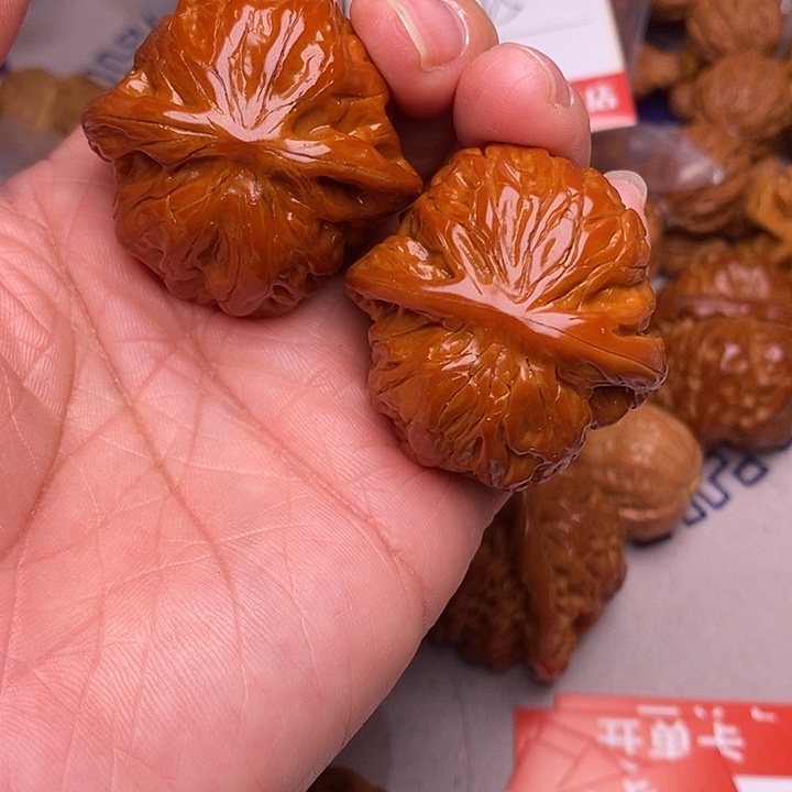 暖***.文玩核桃吊坠磨盘