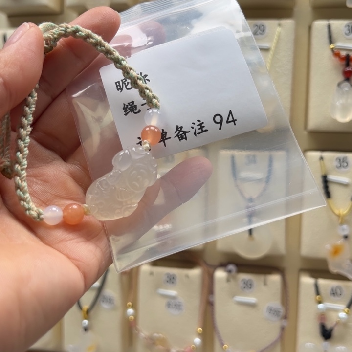 玛瑙/玉髓颈饰合金菀*