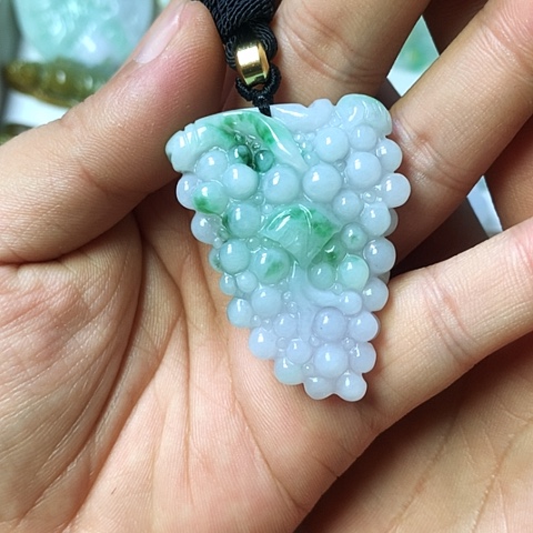 翡翠未镶嵌颈饰天然