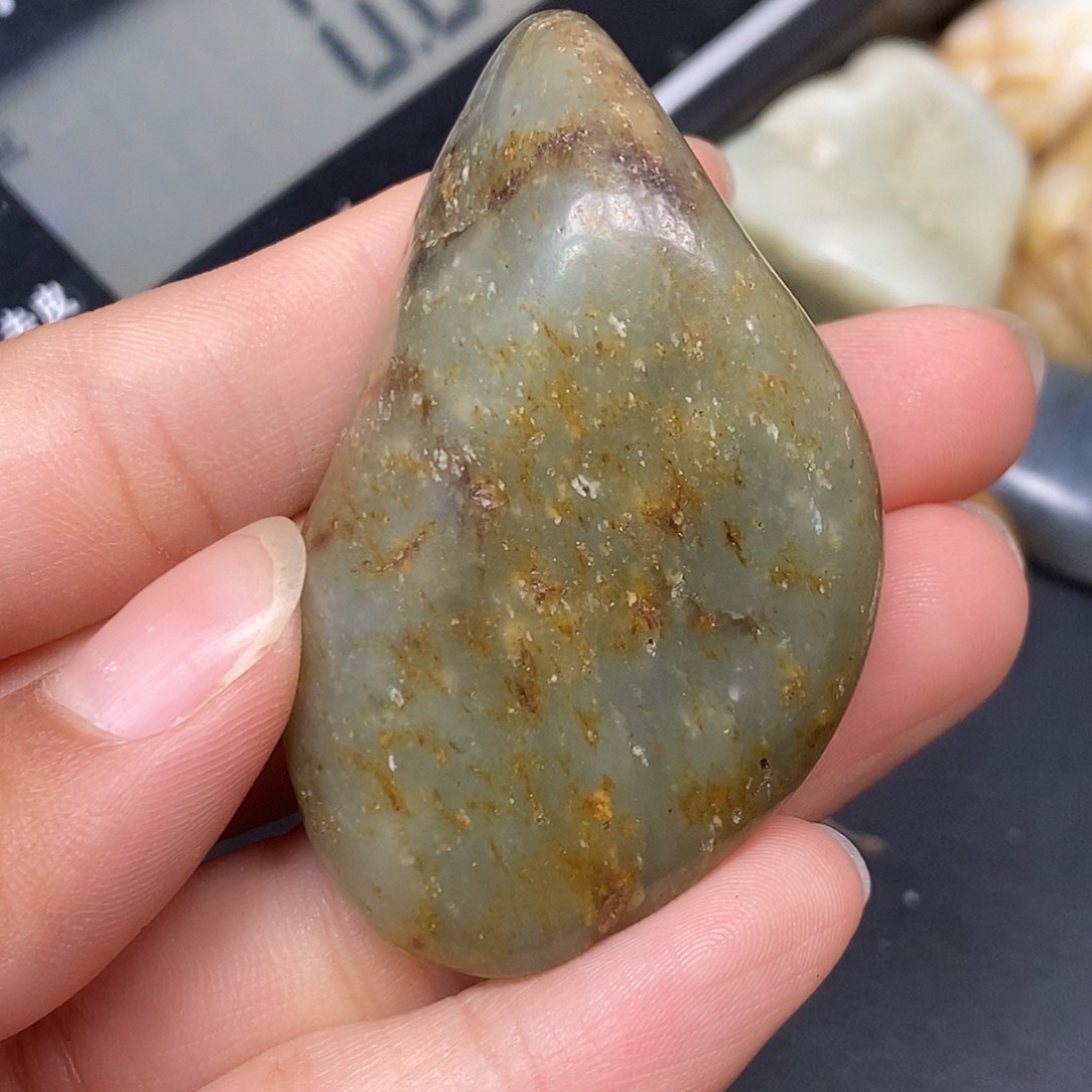 和田玉（糖玉）未镶嵌挂件
