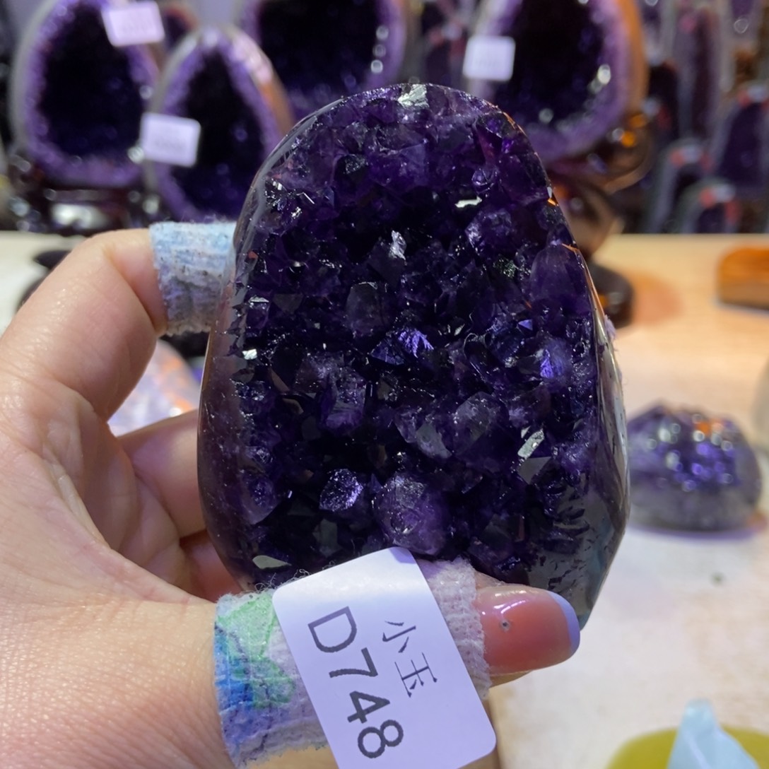 水晶摆件未镶嵌摆件