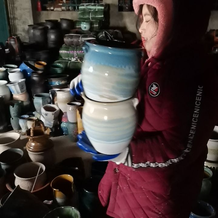 红陶口18高21两个