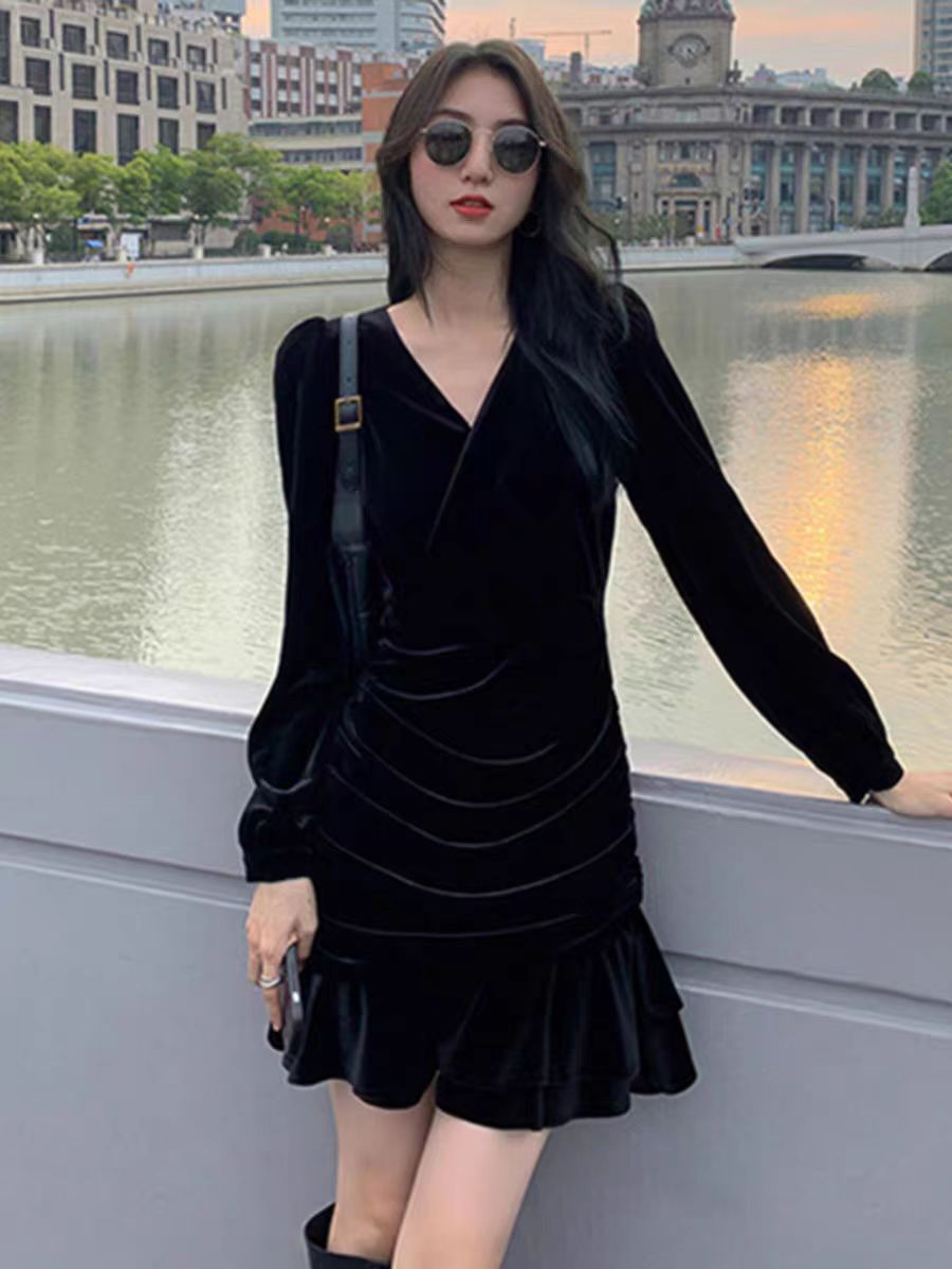 F165长袖长裙显瘦包臀女装赫本风秋季小黑裙连衣裙拉链 FB