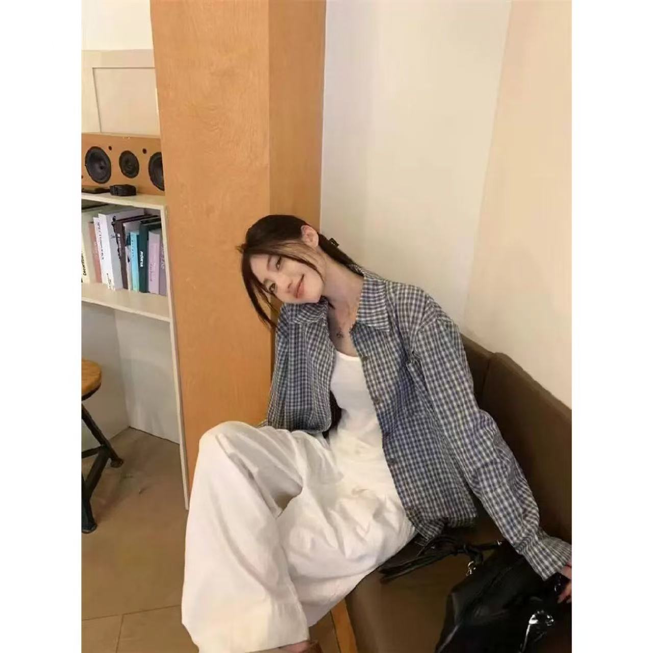 复古宽松格子衬衫女夏秋薄款新品韩版休闲简约长袖蓝色外搭小衫