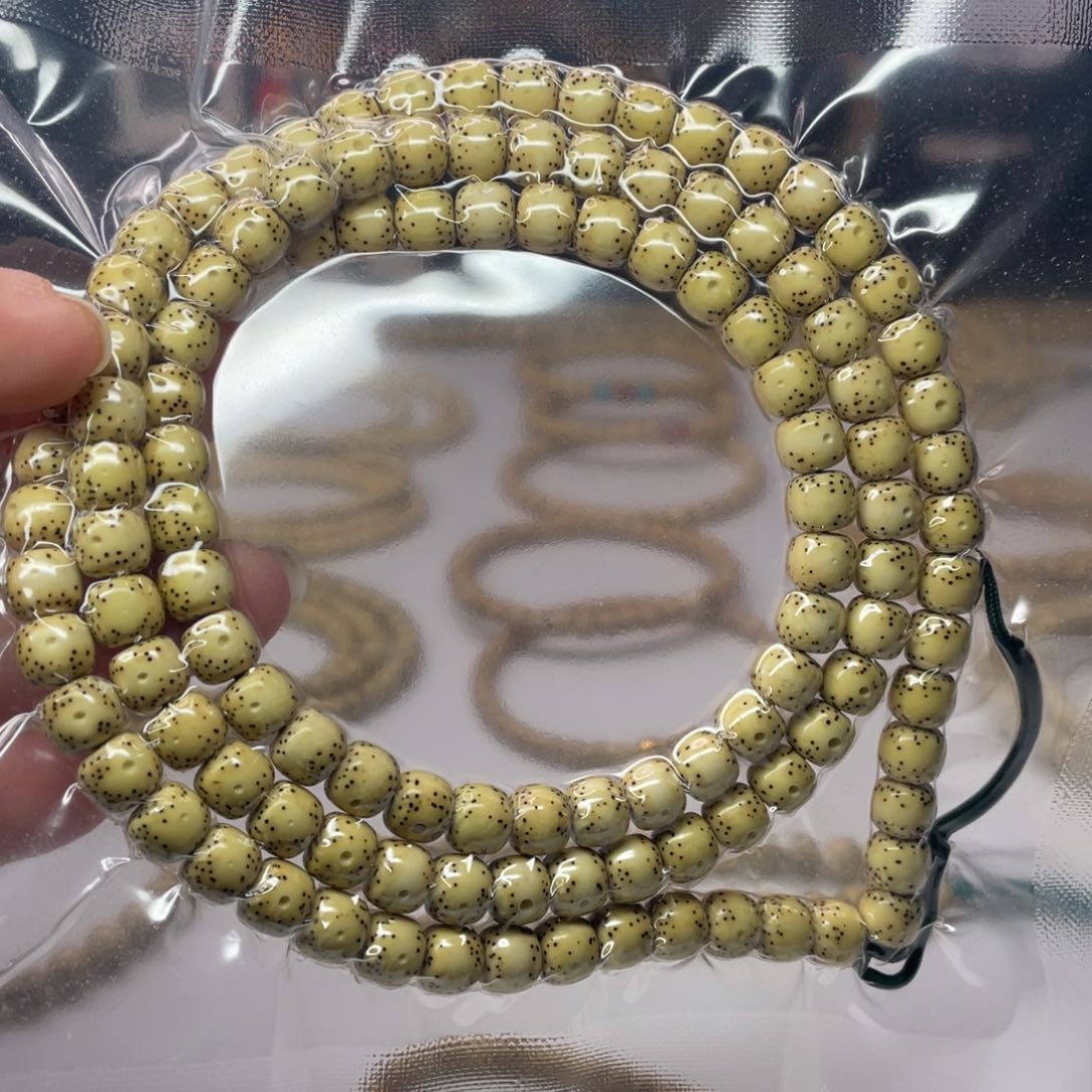 星月菩提吊坠L**磊8。