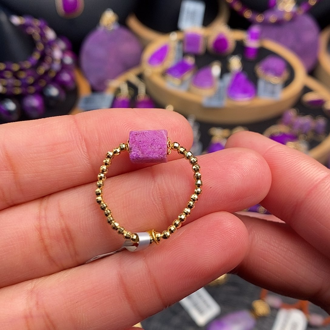 苏纪石（舒俱来）戒指18K金镶嵌