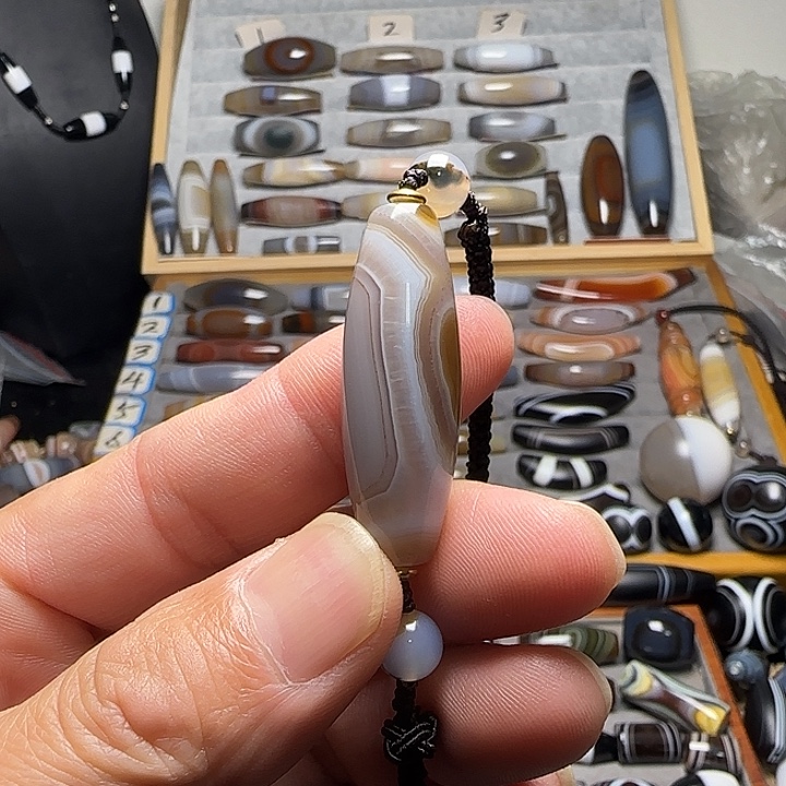 玛瑙/玉髓未镶嵌吊坠(不含链)