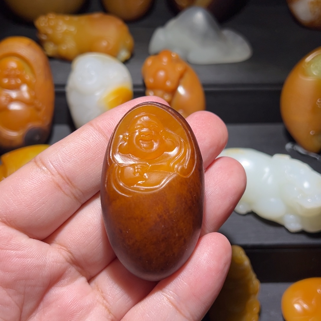 老****和田玉未镶嵌颈饰