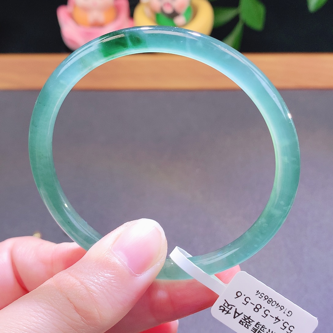 翡翠未镶嵌手镯天然翡翠